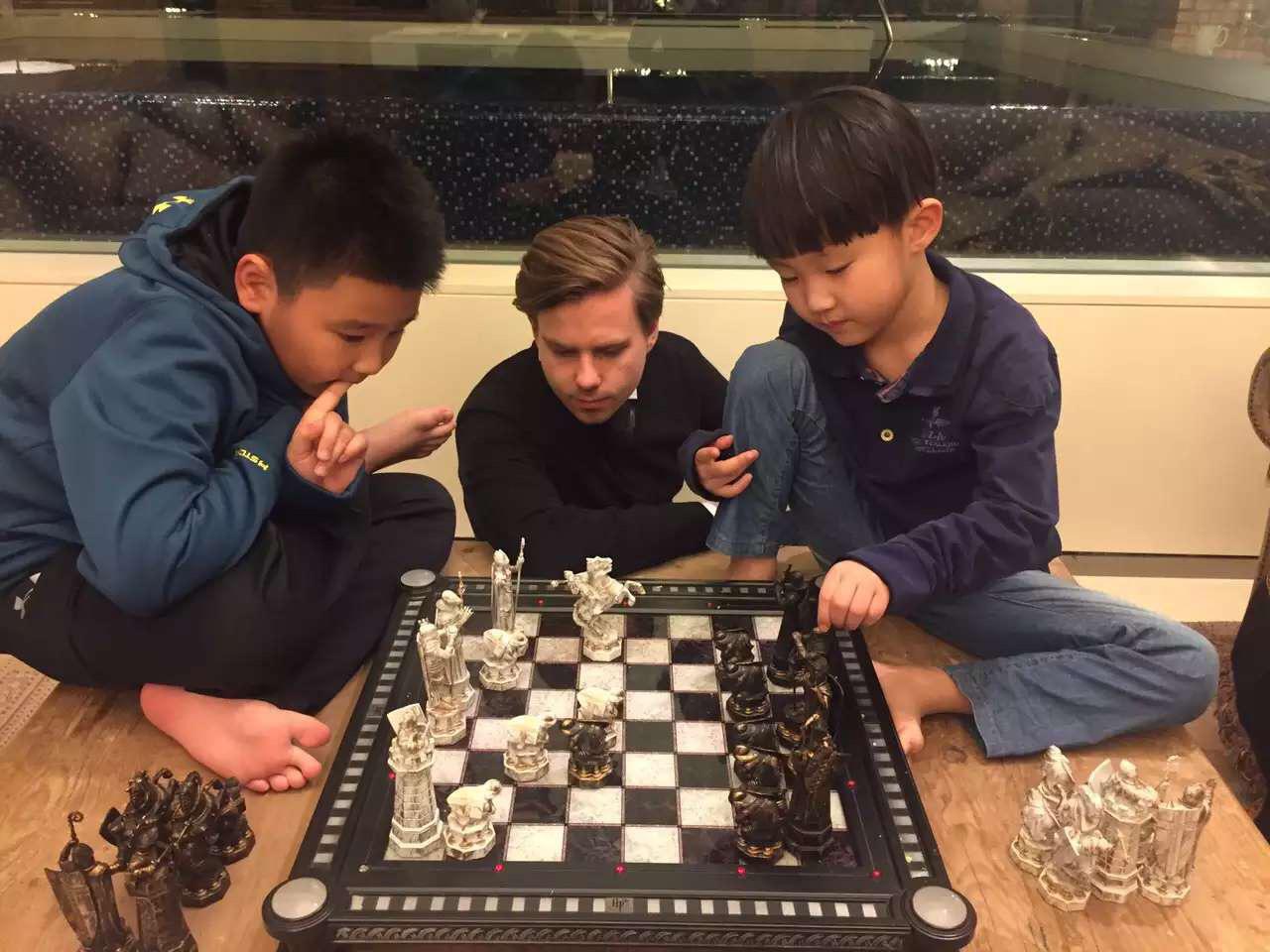 Jannik Au Pair in Chgendu