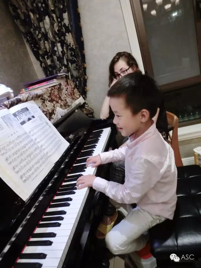 Au-Pair in China Stephanie from Switzerland 4